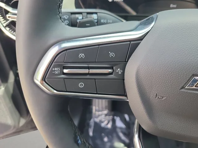 New 2027 Mosaic Black Metallic Chevrolet LT image 26