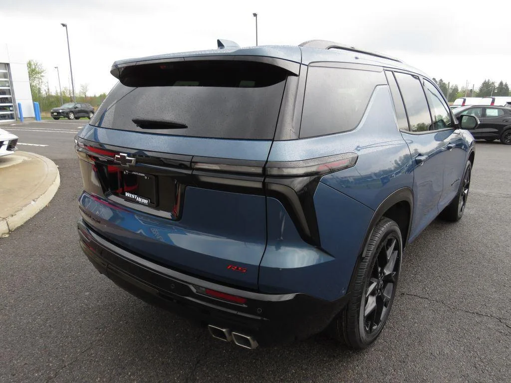 Used 2024 Lakeshore Blue Metallic Chevrolet RS image 9