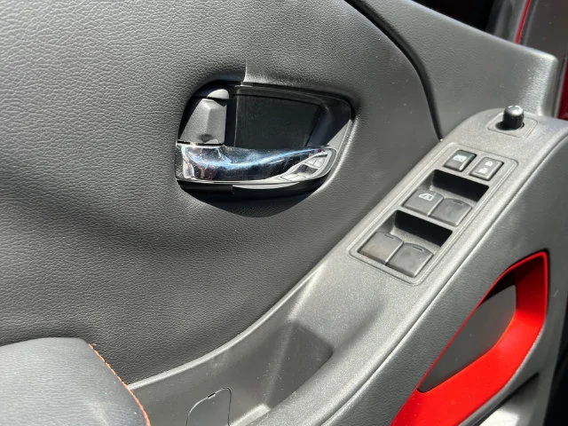 Used 2025 Red Nissan PRO-X image 23