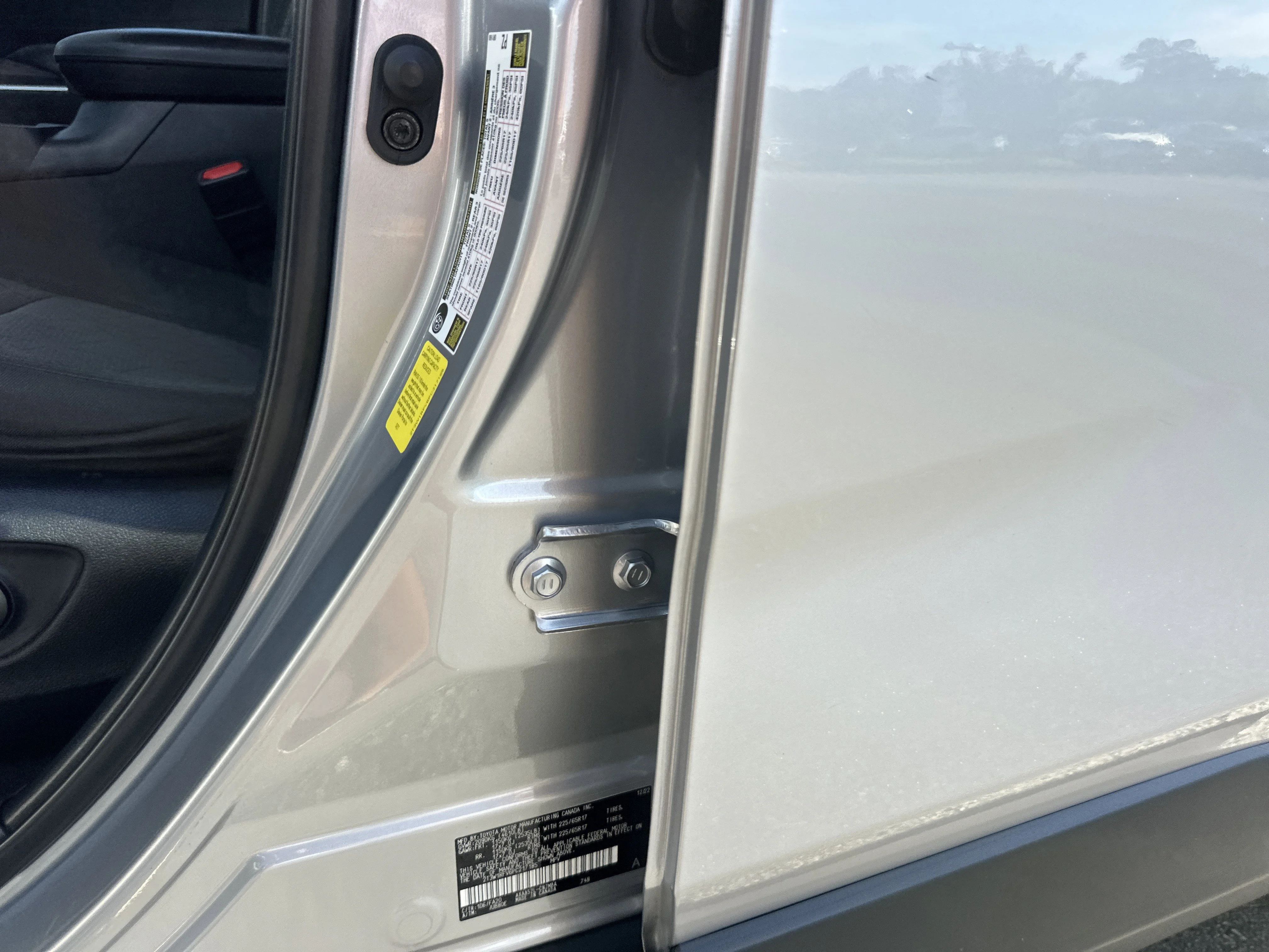 Used 2023 Silver Sky Metallic Toyota XLE image 31