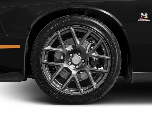 Used 2017 Granite Crystal Metallic Clearcoat Dodge R/T Scat Pack image 14