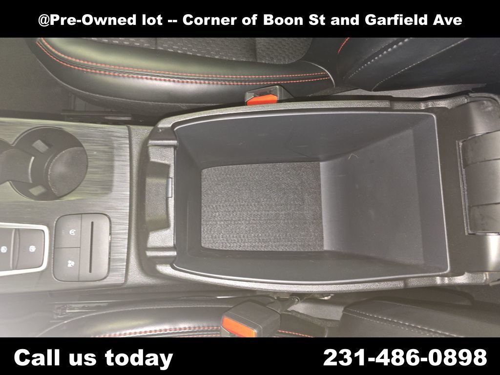 Used 2025 Gray Ford ST-Line Select image 37