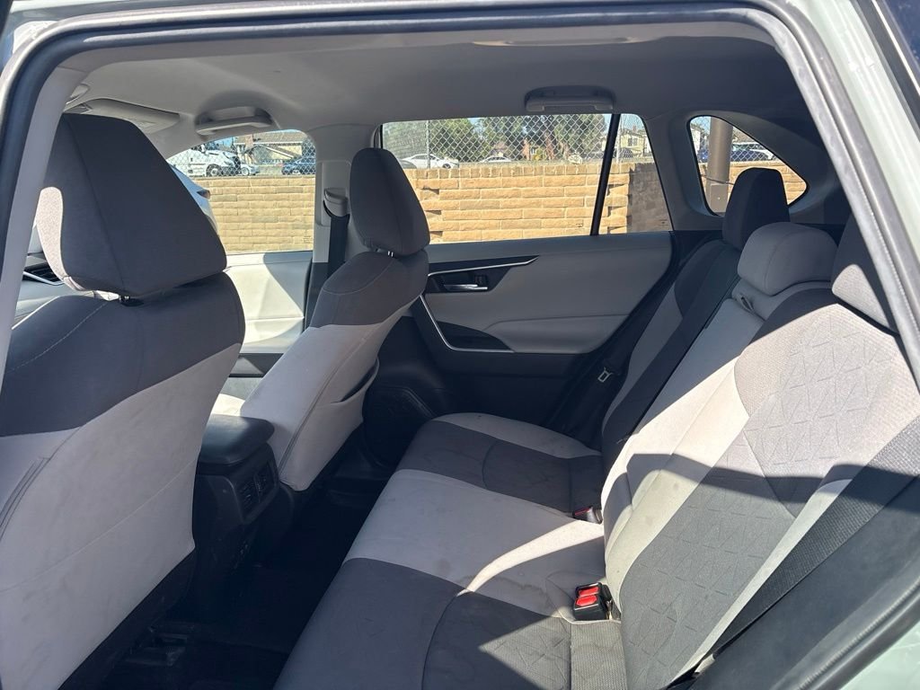 Used 2020 Lunar Toyota XLE image 13