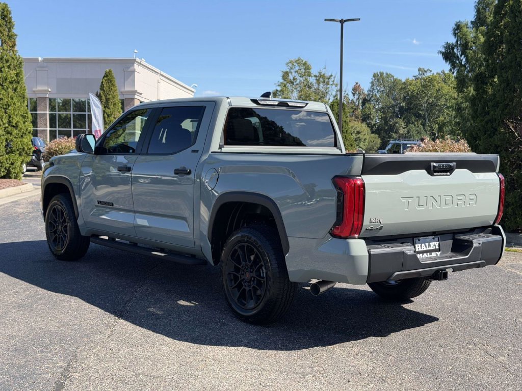 New 2026 Lunar Rock Toyota  SR5 image 21
