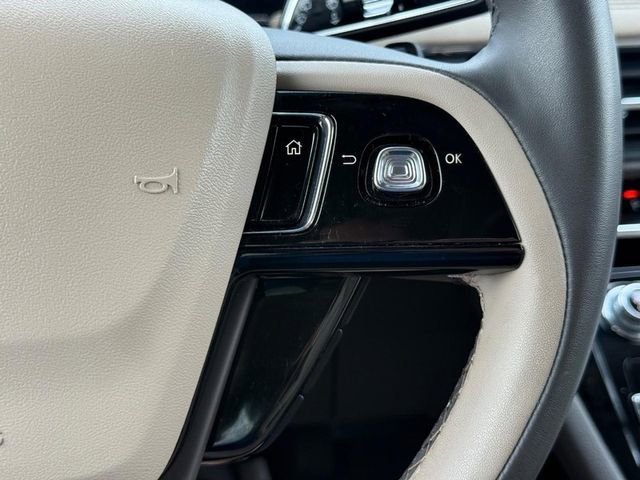 Used 2022 Brown Lincoln Standard image 14