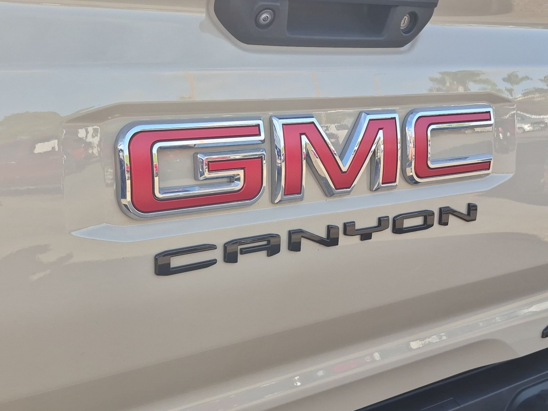 New 2023 Desert Sand Metallic GMC AT4X image 33