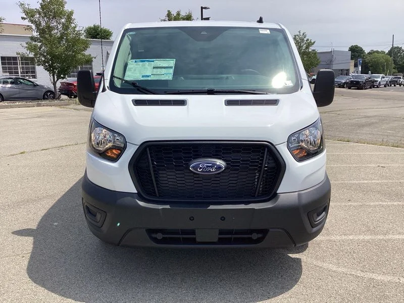 New 2025 White Ford Base image 2