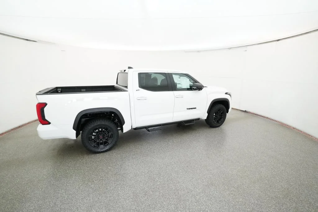 New 2026 Ice Cap Toyota SR5 image 20
