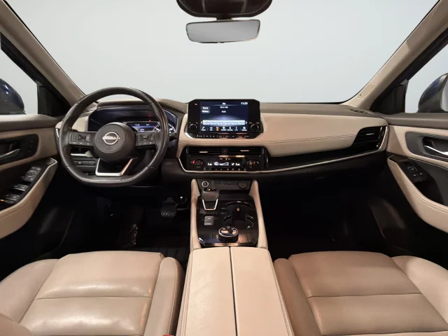 Used 2023 Blue Nissan SL image 9