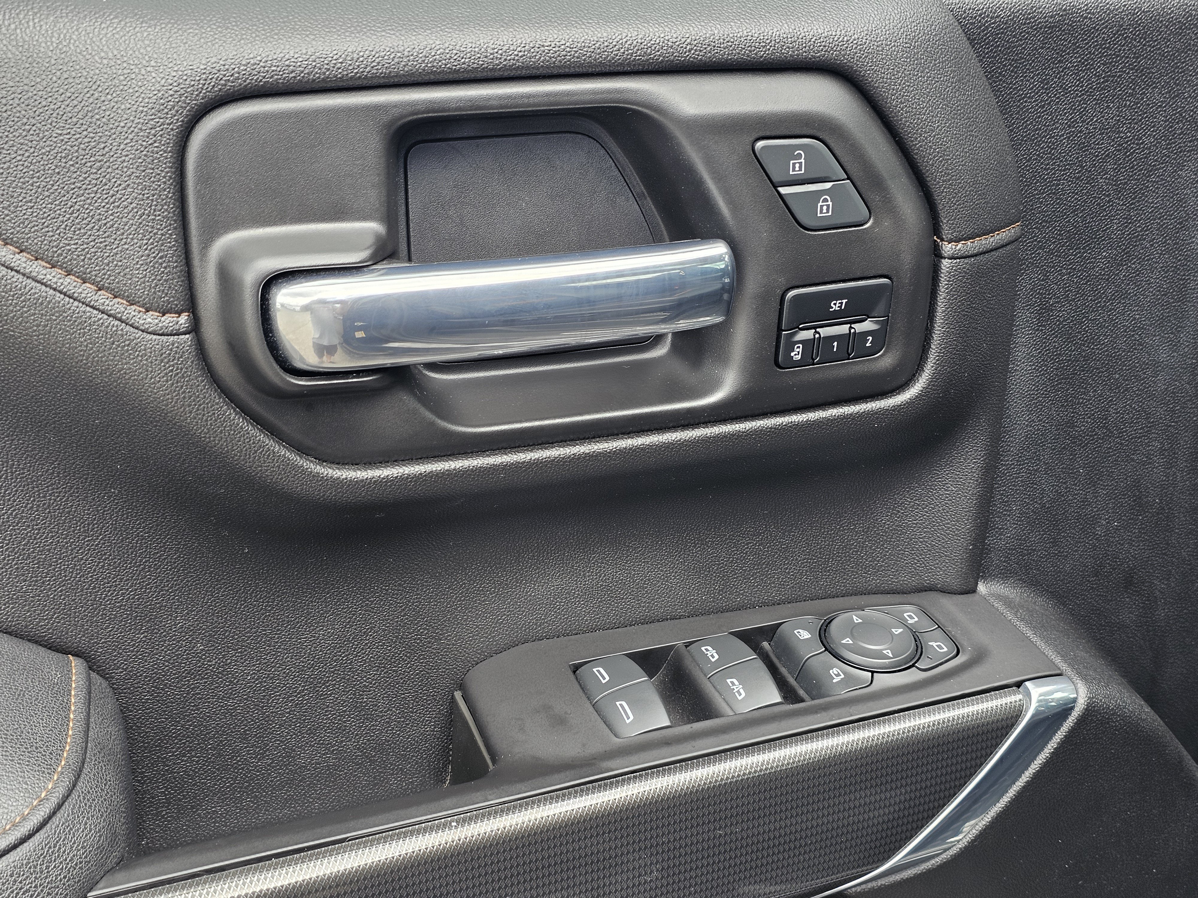 2021 GMC Sierra 1500 AT4 - Photo 17