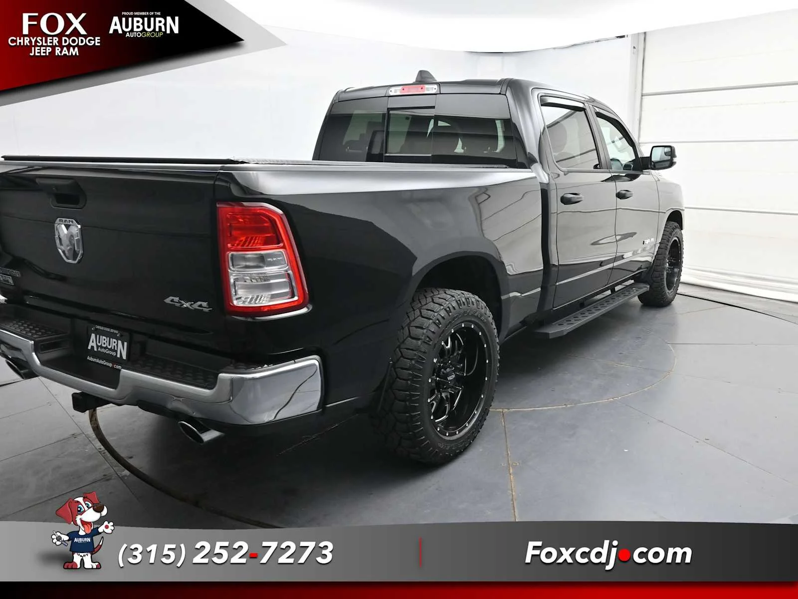 Used 2023 Diamond Black Crystal Pearlcoat Ram Big Horn image 24