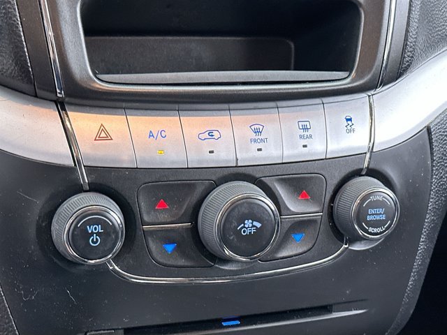 Used 2019 Gray Dodge SE image 25