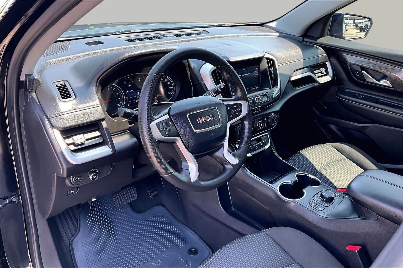 Used 2024 Ebony Twilight Metallic GMC SLE image 18