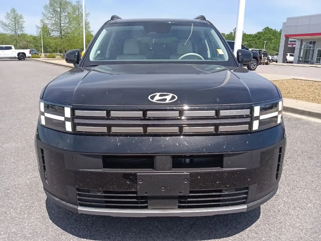 Used 2026 Black Hyundai SEL image 8