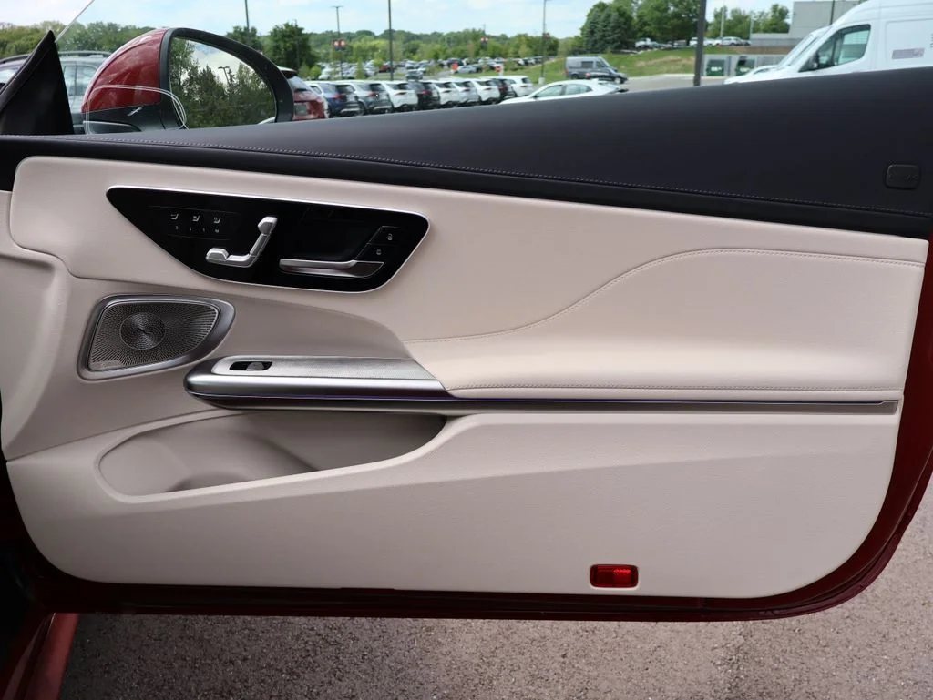 New 2026 MANUFAKTUR Patagonia Red Mercedes-Benz CLE 300 image 18