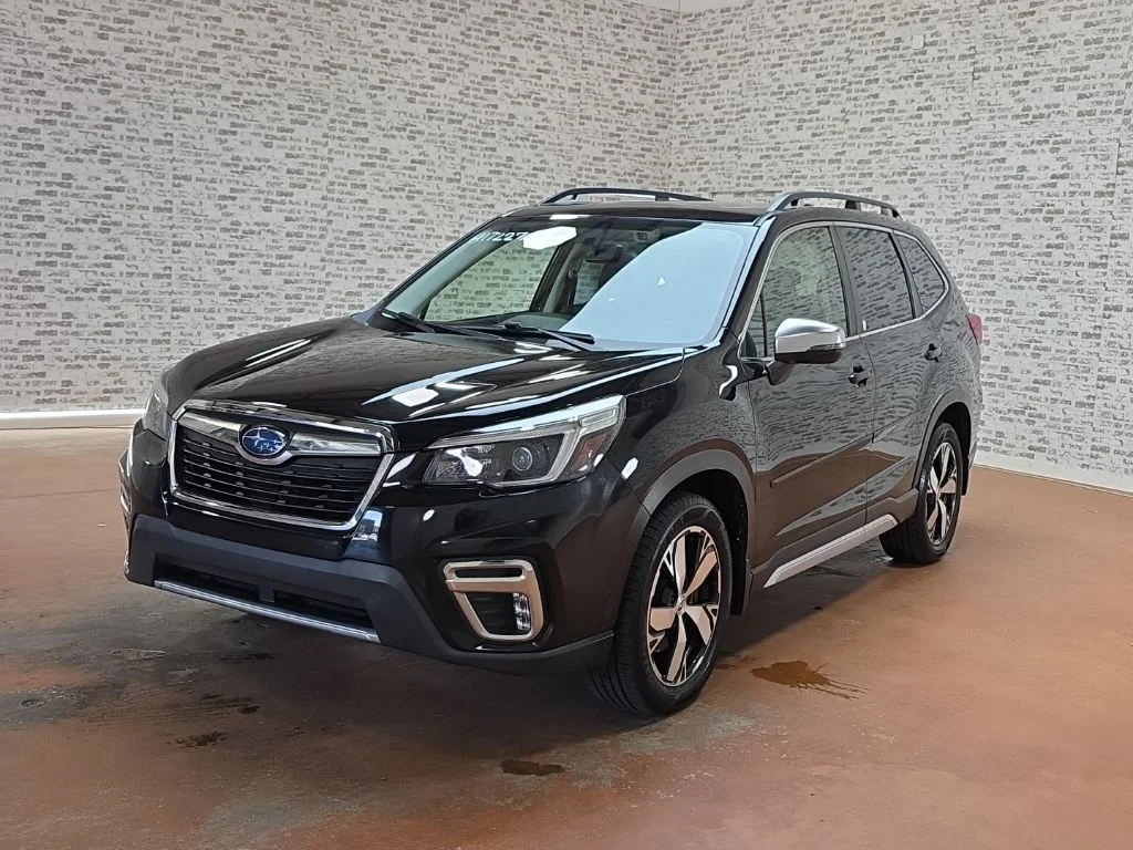 Used 2021 Crystal Black Silica Subaru Touring image 3