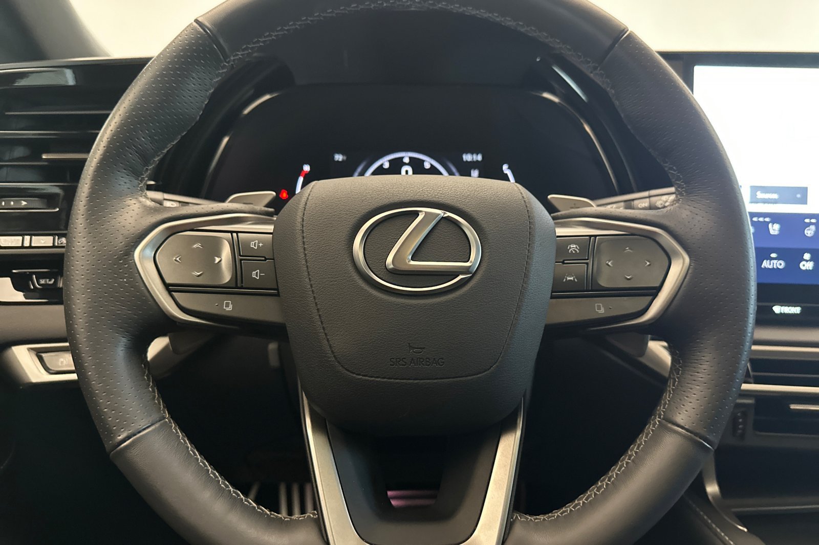 Certified Used 2023 ULTRA WHITE Lexus 350 F Sport Handling image 23