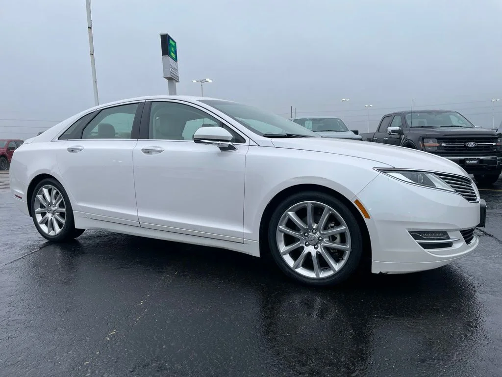 Used 2016 Lincoln MKZ Base with VIN 3LN6L2G91GR629967 for sale in Beaver Dam, WI