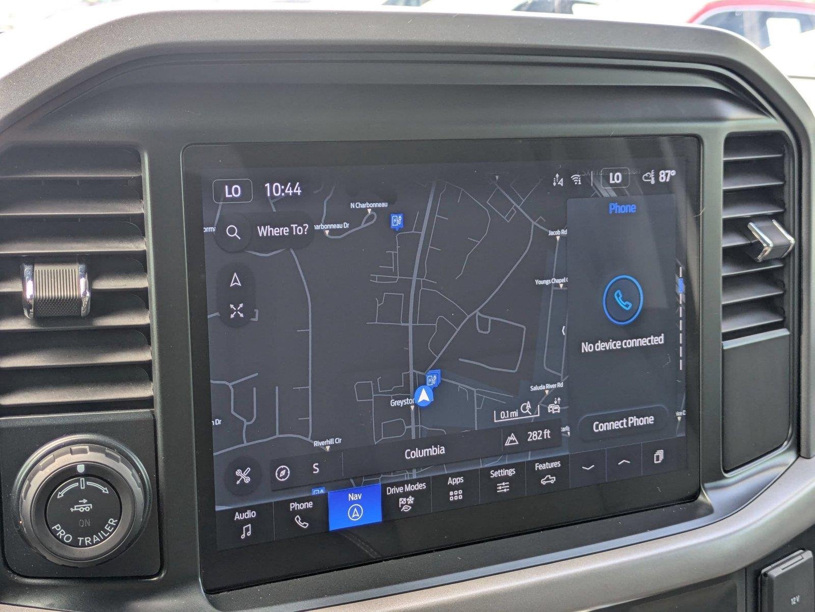 Used 2025 Oxford White Ford XLT image 21