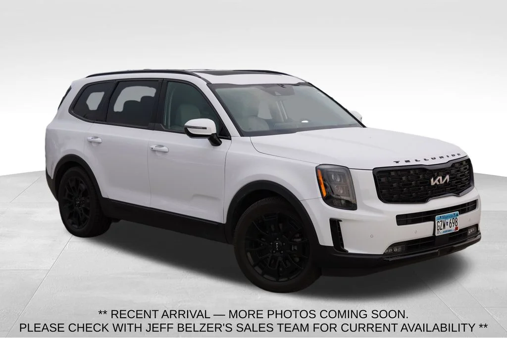 Used 2022 Glacial White Pearl Kia SX image 1