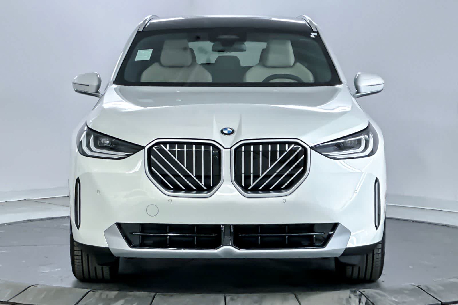 Used 2026 Mineral White Metallic BMW 30 xDrive image 10