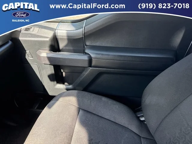 Used 2020 White Ford XLT image 28