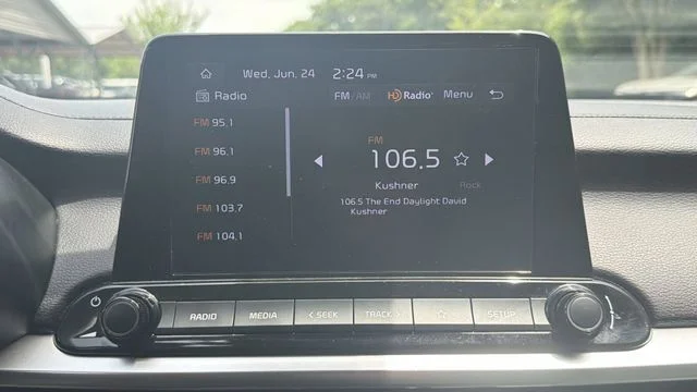Certified Used 2022 Black Kia LXS image 16