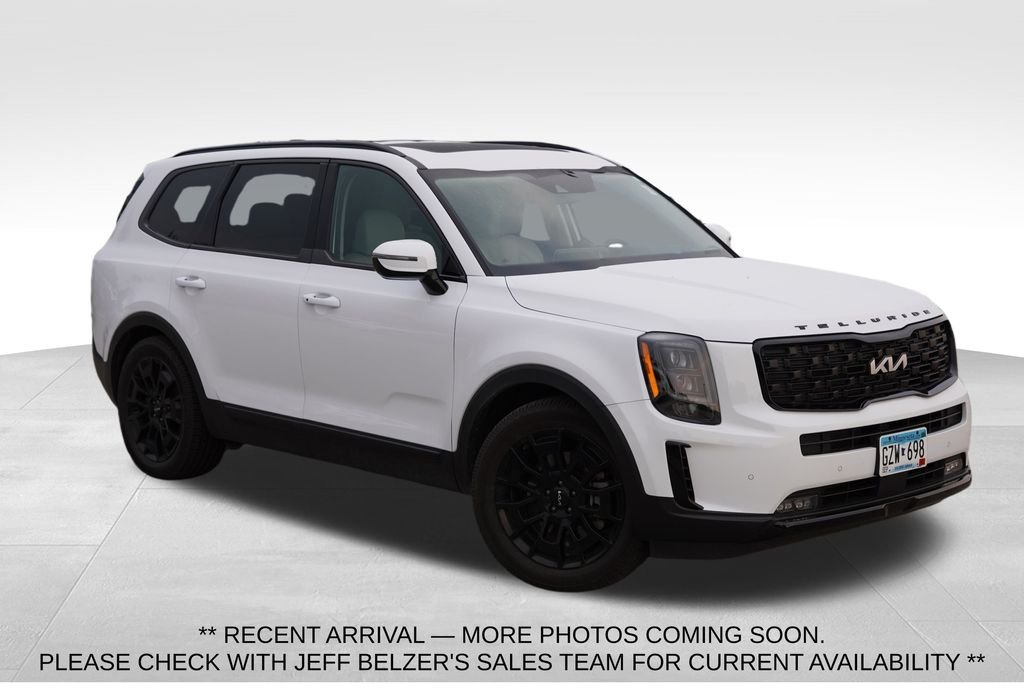 Used 2022 Glacial White Pearl Kia SX image 1
