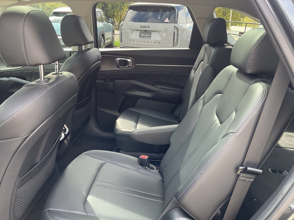 Used 2023 Gravity Grey Kia SX image 22