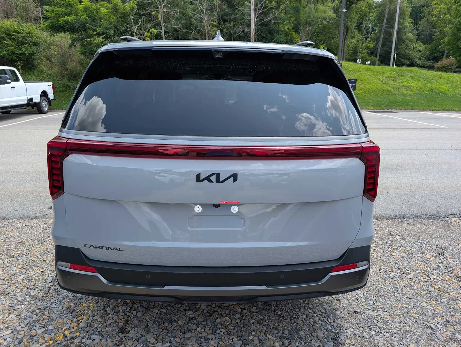 New 2026 Ceramic Silver Kia SX Prestige image 8