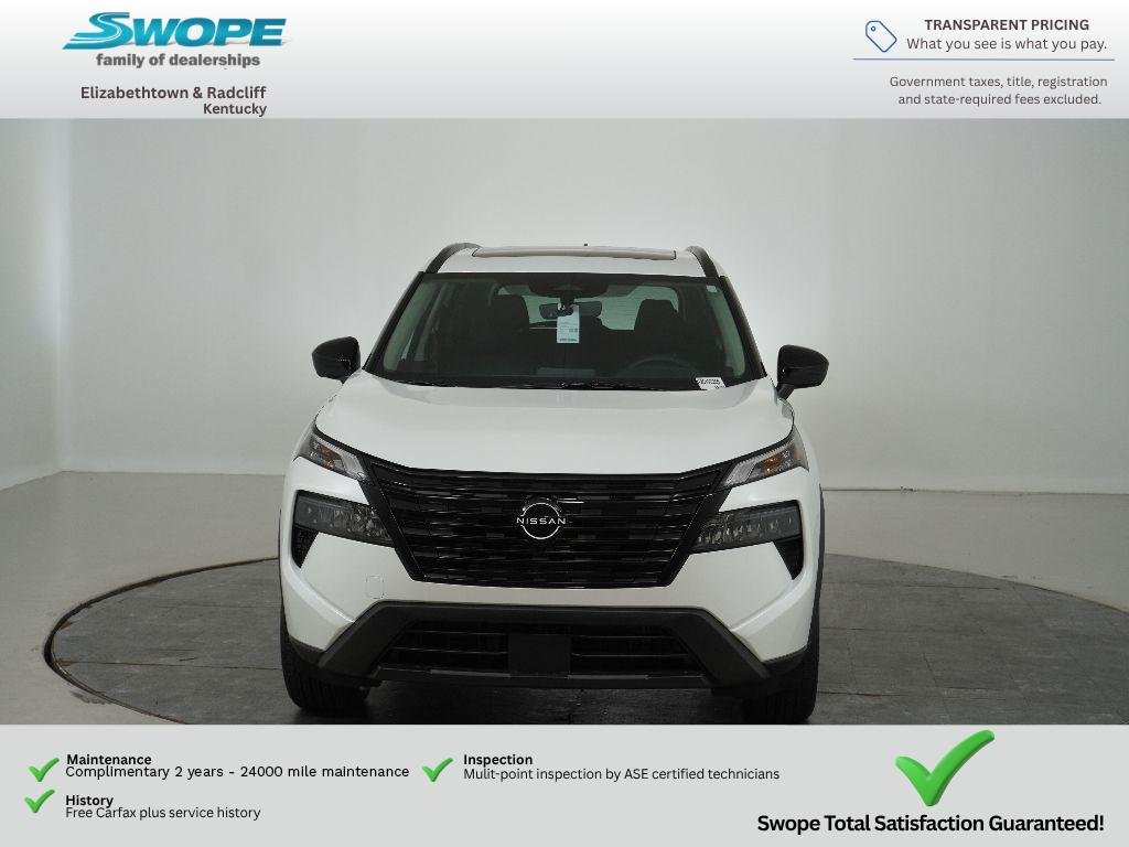 New 2026 Everest White Pearl TriCoat Nissan Dark Armor™ image 9