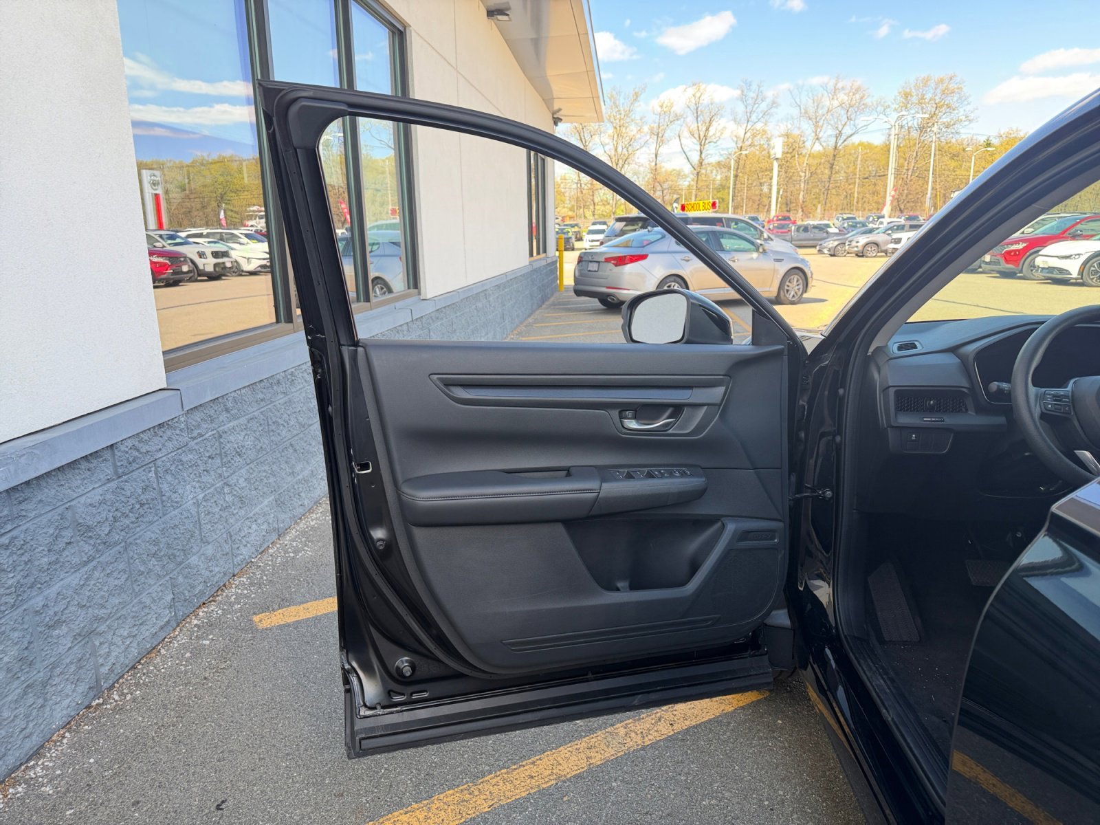 2023 Honda CR-V LX - Photo 25
