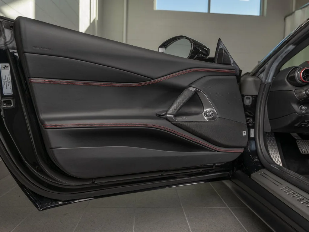 Certified Used 2020 Nero Ferrari Base image 23