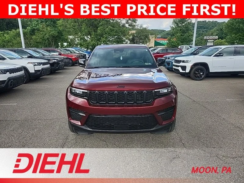 Used 2025 Red Jeep Altitude X image 2