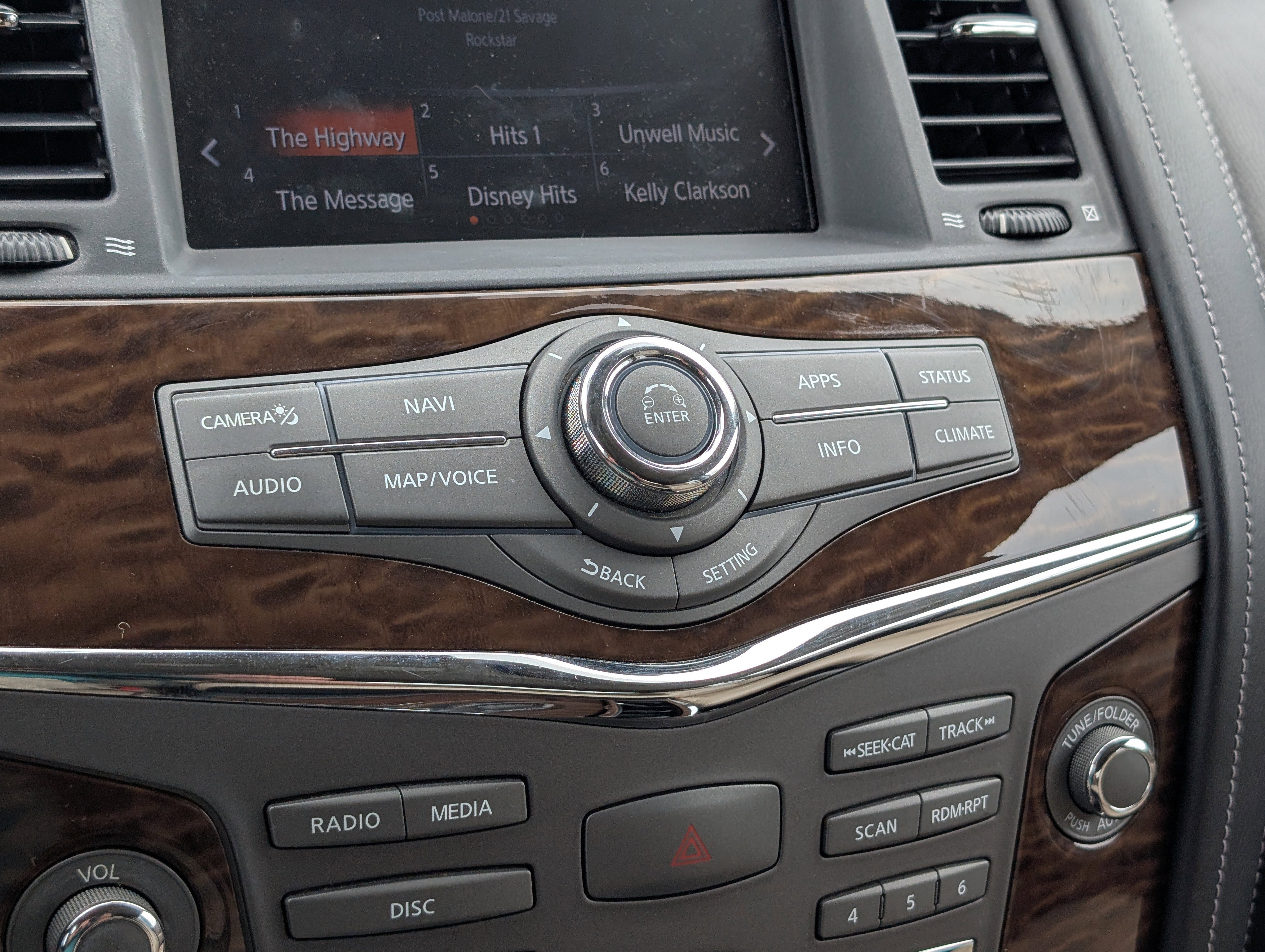 Used 2018 Gun Metallic Nissan Platinum image 30