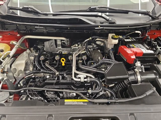 Used 2021 Scarlet Ember Nissan SV image 36