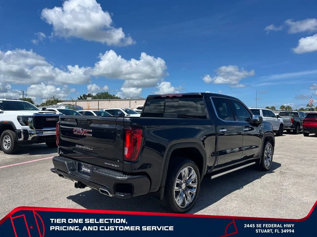 Used 2024 Titanium Rush Metallic GMC Denali image 7