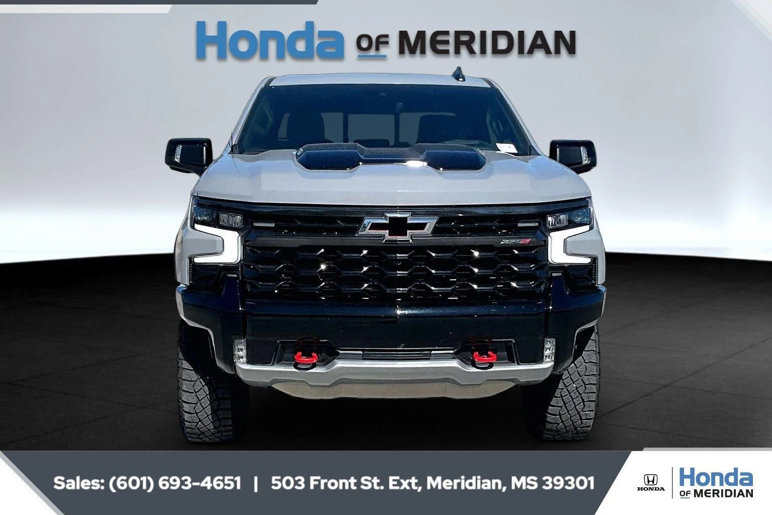 Used 2024 Slate Gray Metallic Chevrolet ZR2 image 3