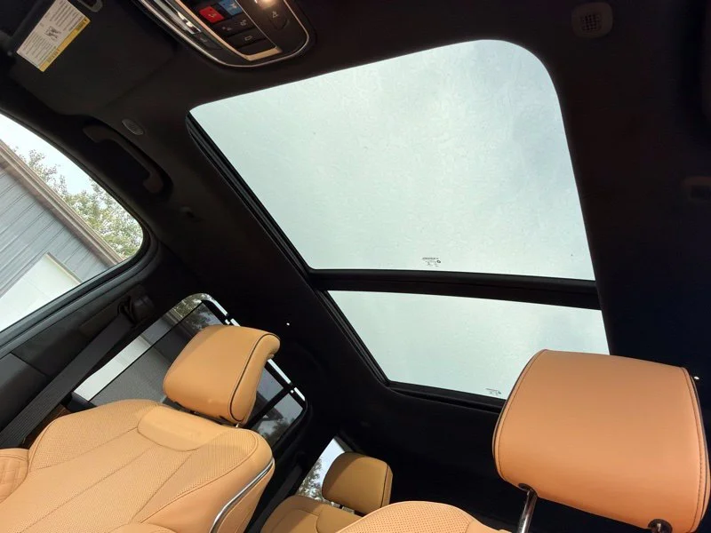New 2026 Bright White Clear-Coat Exterior Paint Jeep Summit image 40