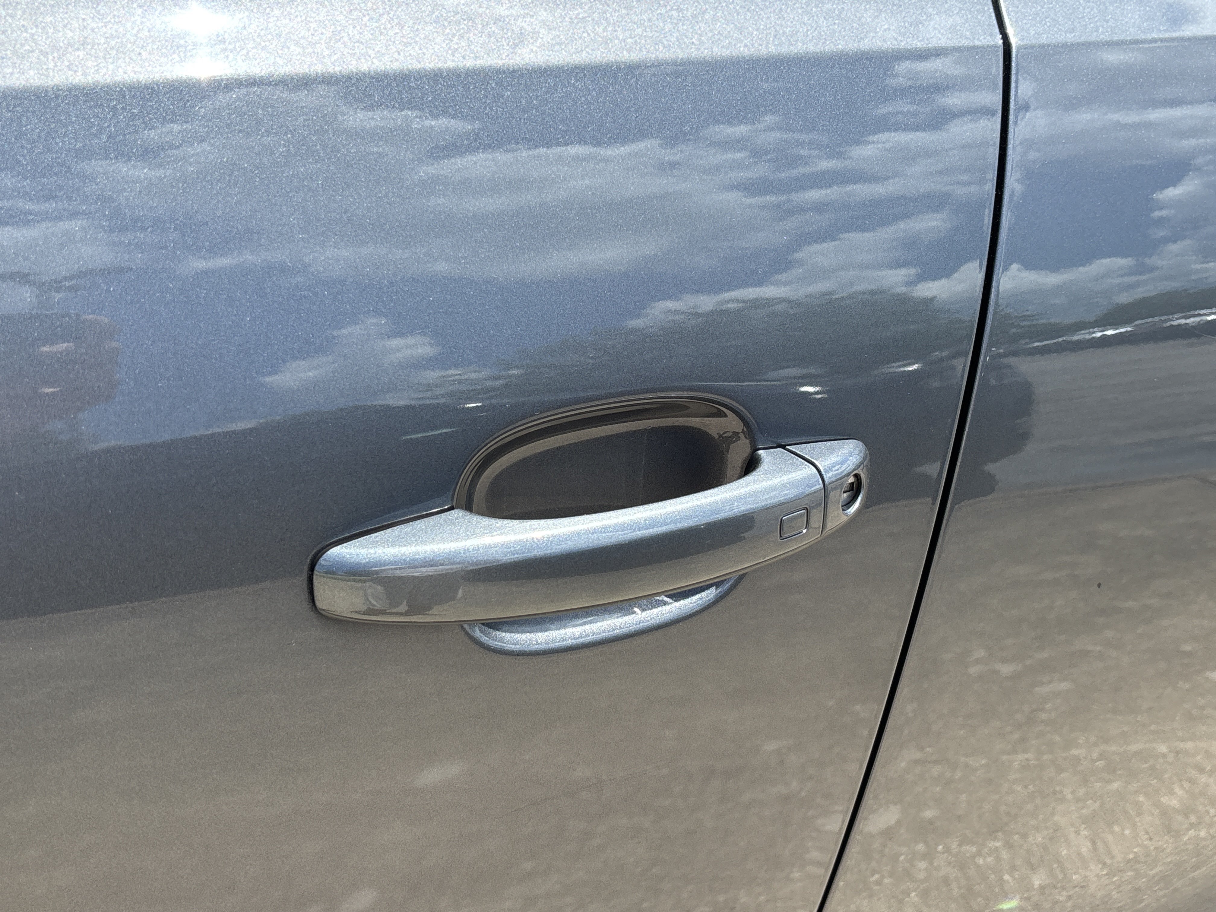 Used 2014  Audi Premium Plus image 18