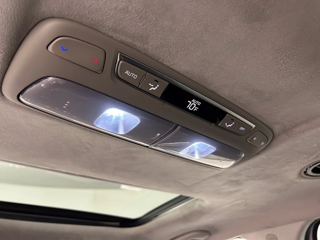 Used 2021 White Kia SX image 14
