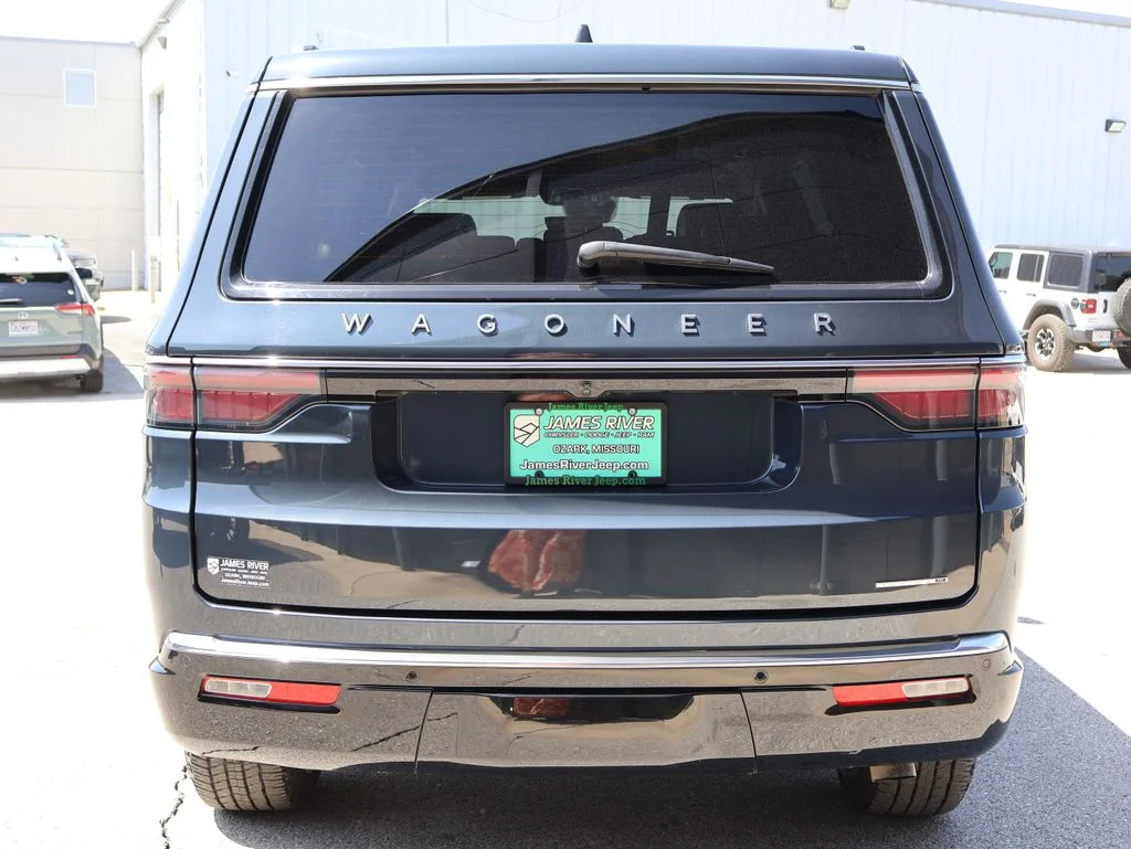 Used 2024 Gray Jeep Series III image 4