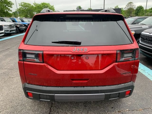 New 2026 Red Hot Pearl-Coat Exterior Paint Jeep Limited image 4