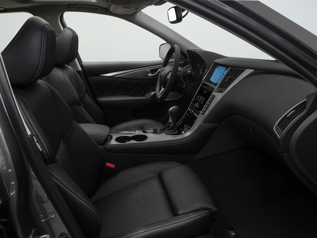 Used 2017 Gray INFINITI Sport image 34
