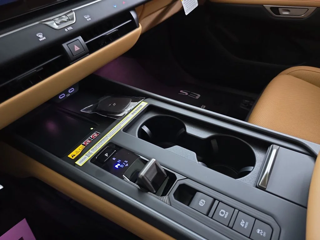 New 2026 Iridium Lexus PREMIUM AWD image 23