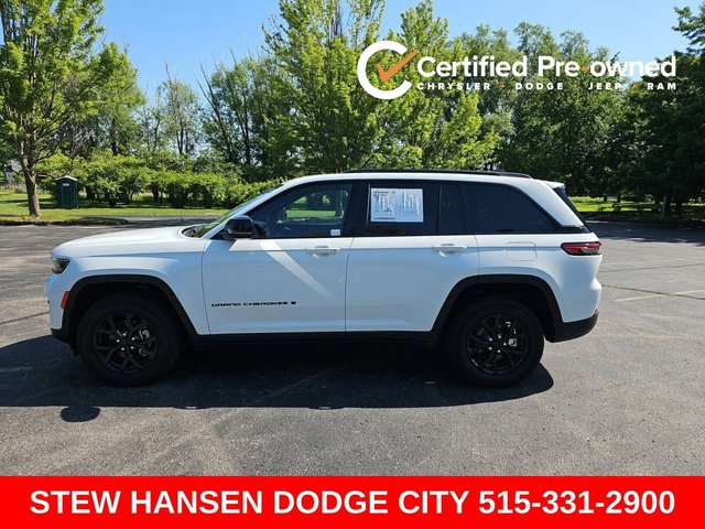 2025 Jeep Grand Cherokee Altitude