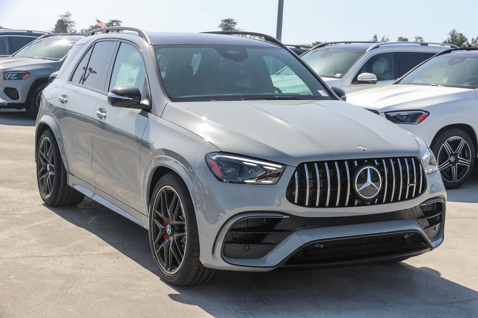 New 2026 MANUFAKTUR Alpine Grey Mercedes-Benz AMG® GLE 63 S image 3
