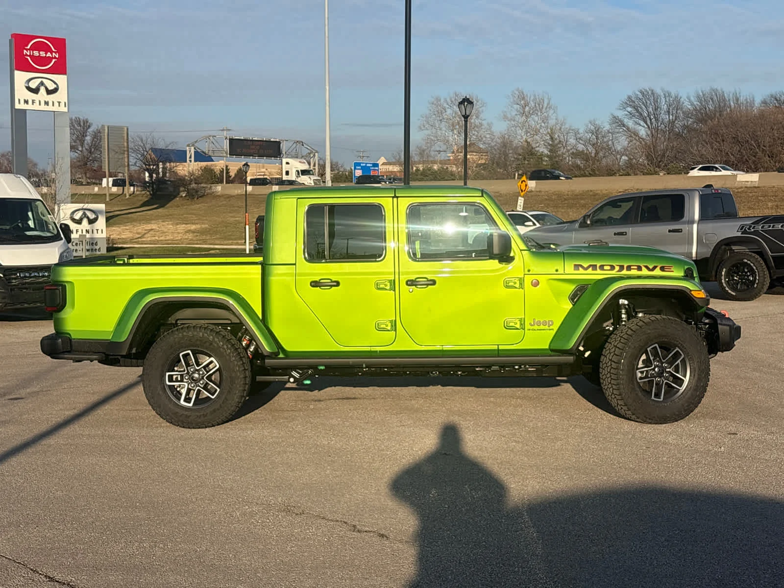 New 2026 Mojito Exterior Paint Jeep Mojave X image 10