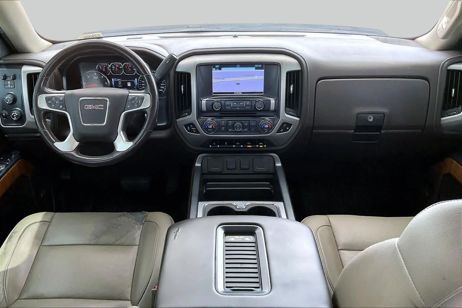 Used 2018 White Frost Tricoat GMC SLT image 14