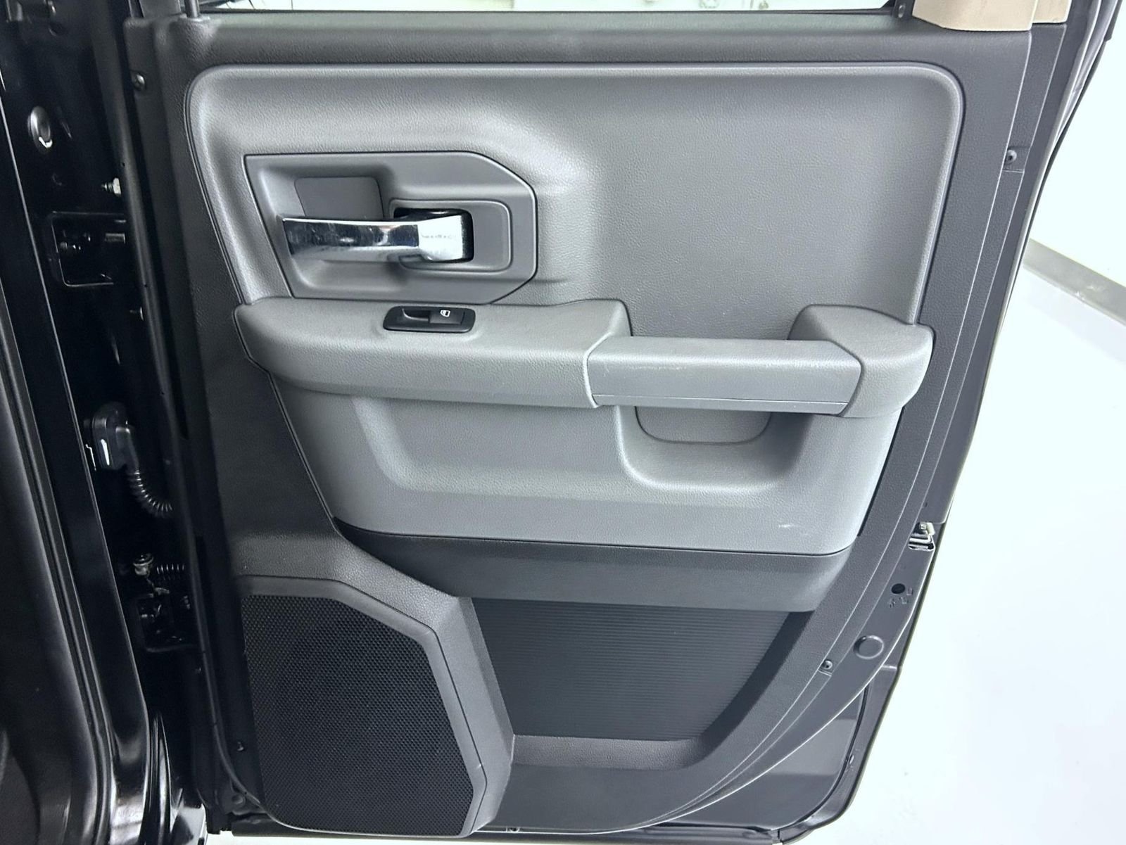 Used 2019 Black Ram Warlock image 17